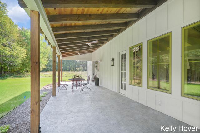 402 Ottogan Hills Court, Jamestown Twp, MI 49323