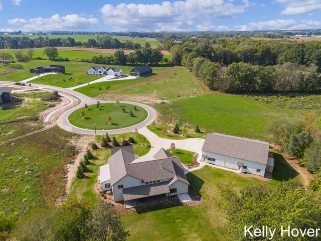 402 Ottogan Hills Court, Jamestown Twp, MI 49323