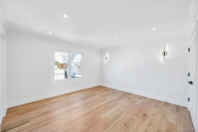 41 Coachman Lane, Levittown, NY 11756