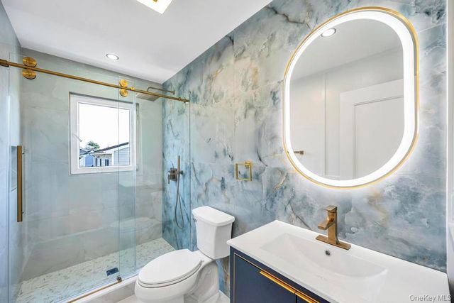 41 Coachman Lane, Levittown, NY 11756