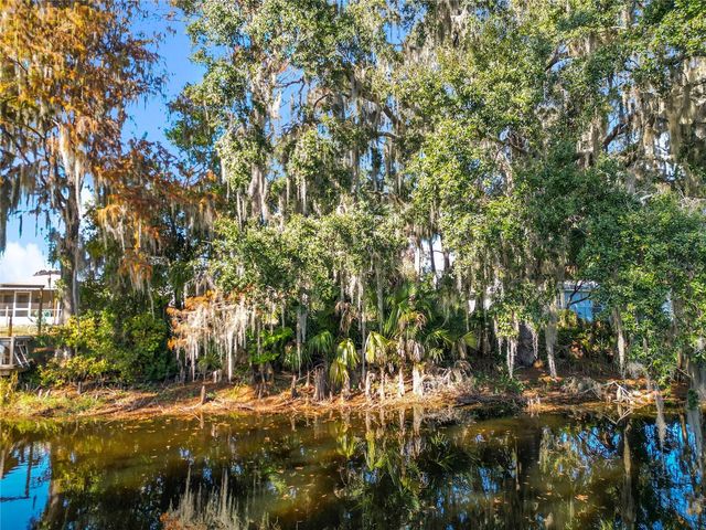 1801 S MOORING DRIVE, Inverness, FL 34450