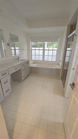 10320 Guatemala St -, Cooper City, FL 33026