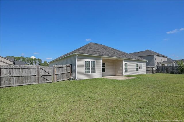 132 Pilot Avenue, Raeford, NC 28376