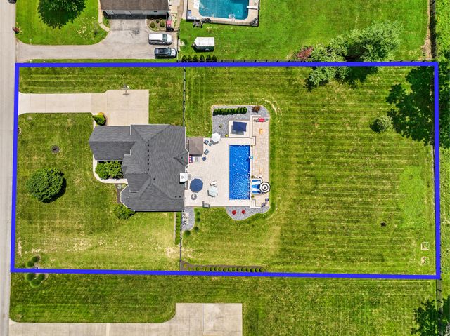 210 Whispering Brook Drive, Nicholasville, KY 40356