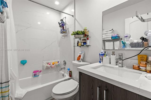 8216 SW 103rd Ave, Miami, FL 33173