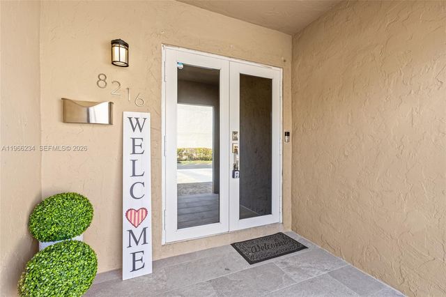 8216 SW 103rd Ave, Miami, FL 33173