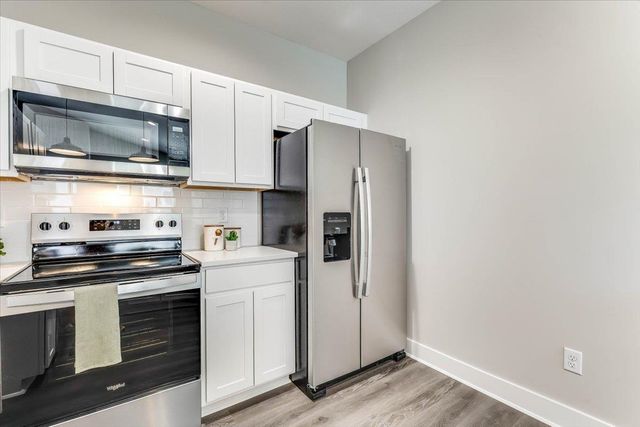 5157 N Sweetwater Road, Maize, KS 67101