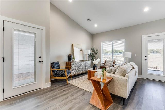 5157 N Sweetwater Road, Maize, KS 67101
