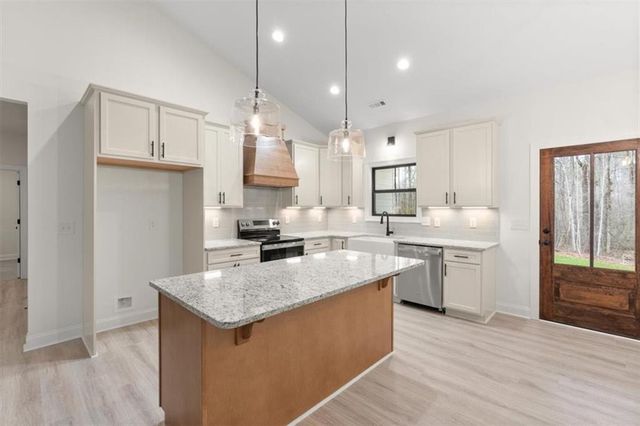 540 Presley Farm Parkway, Rockmart, GA 30153