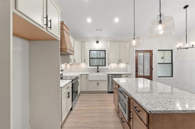 540 Presley Farm Parkway, Rockmart, GA 30153