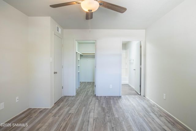 1352 S Esperanza Street, Las Cruces, NM 88001