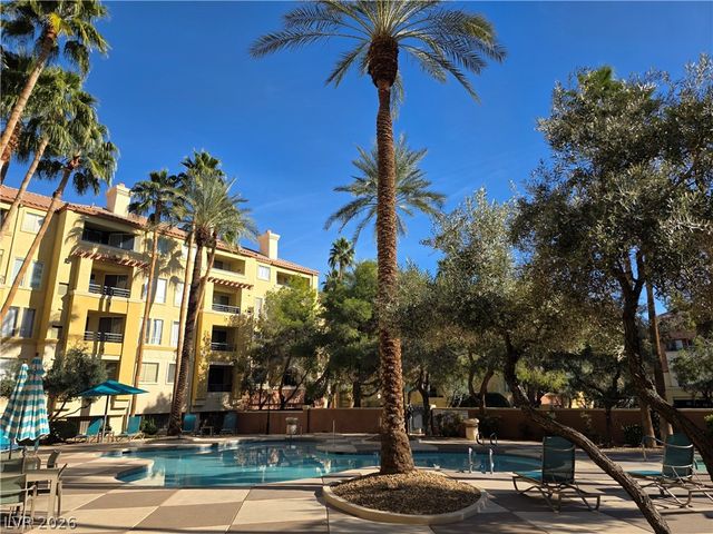 210 East Flamingo Road 101, Las Vegas, NV 89169