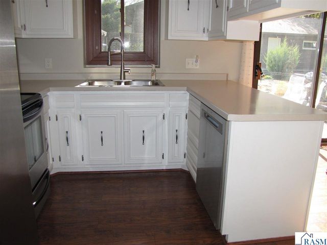 1565 Commerce Drive, North Mankato, MN 56003