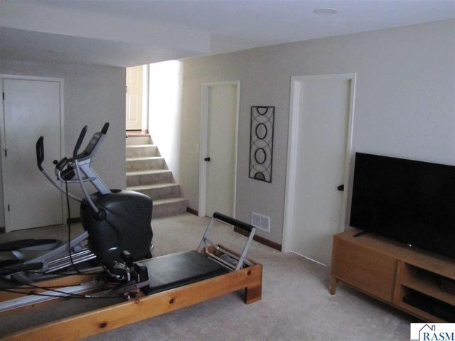 1565 Commerce Drive, North Mankato, MN 56003