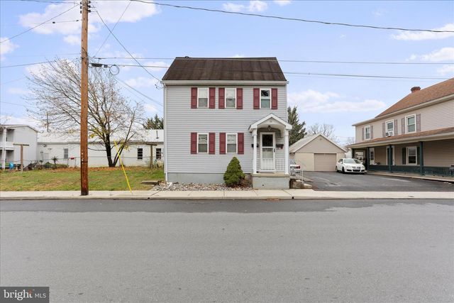 20 E E MADISON STREET, Greencastle, PA 17225