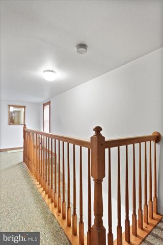 20 E E MADISON STREET, Greencastle, PA 17225