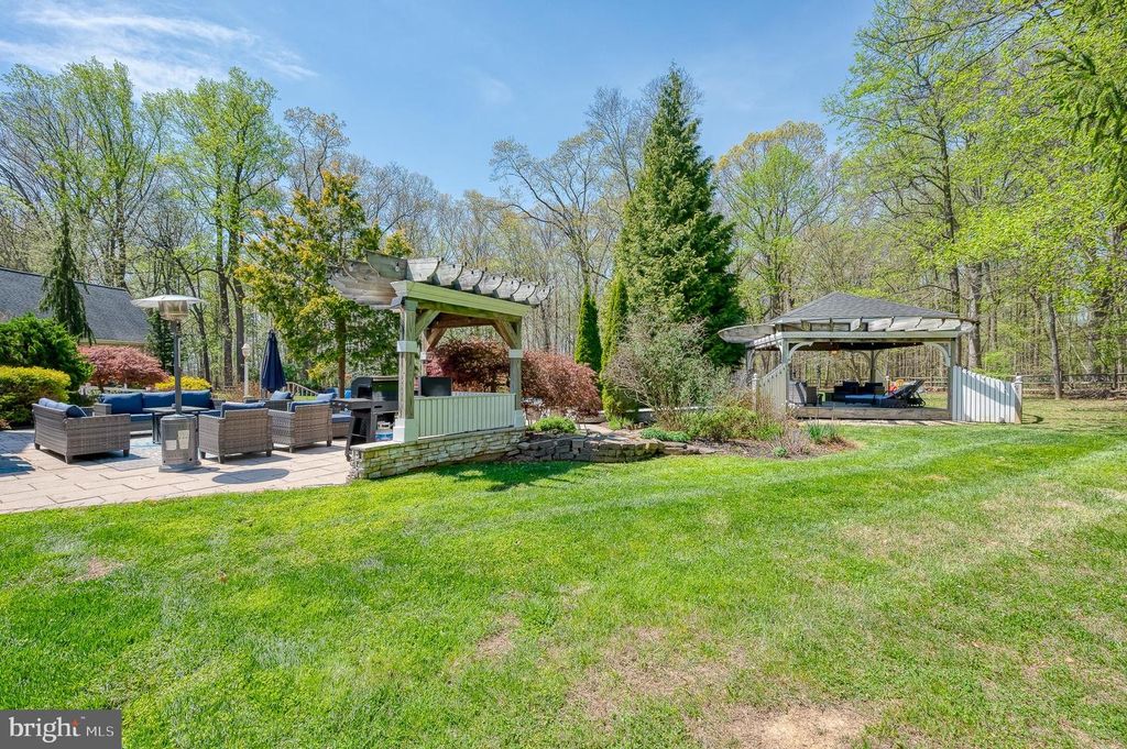 Image 100 of property listing at 1216 BLUEBIRD CT W, Bel Air, MD 21015