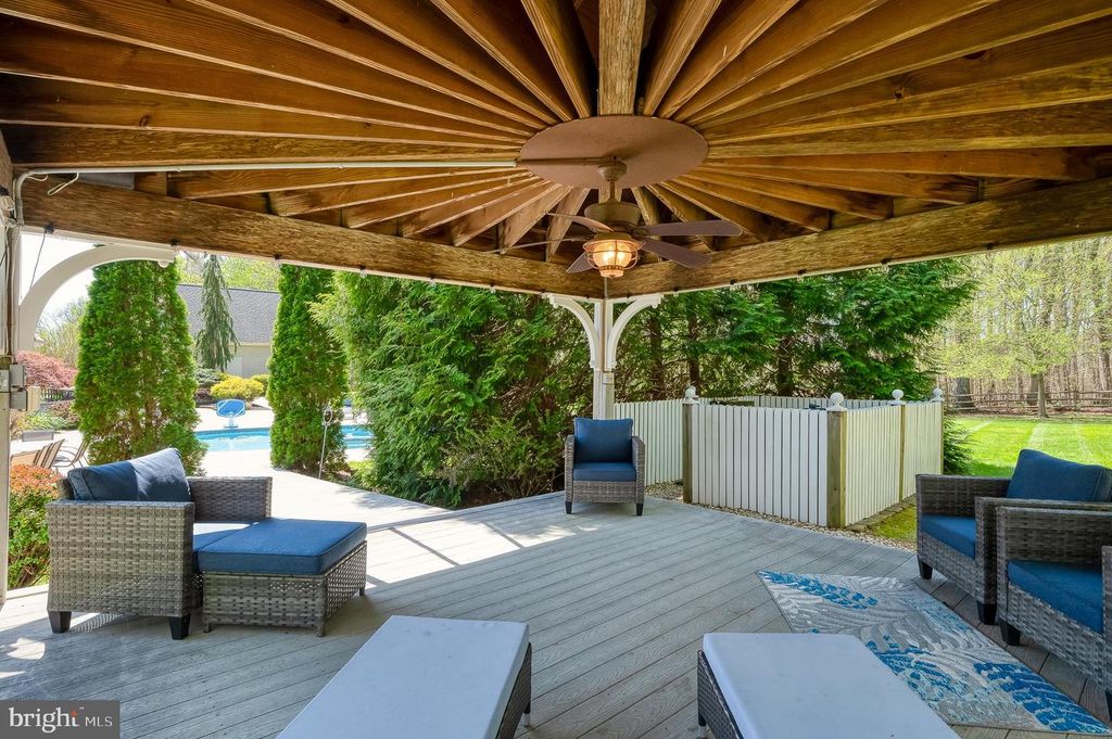 Image 109 of property listing at 1216 BLUEBIRD CT W, Bel Air, MD 21015