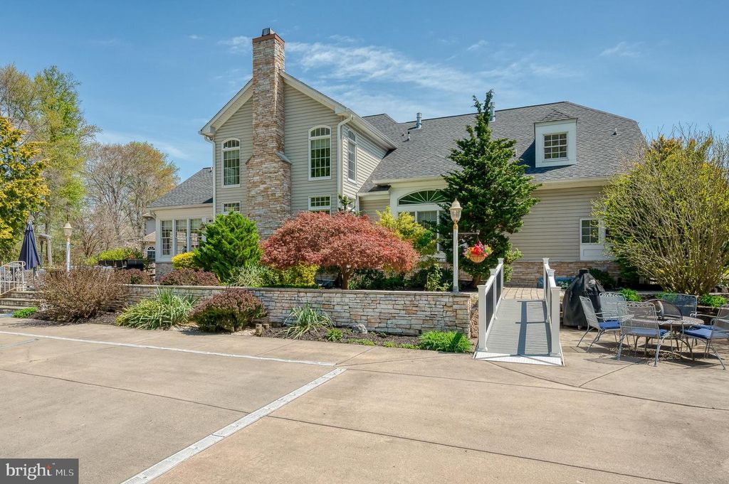 Image 117 of property listing at 1216 BLUEBIRD CT W, Bel Air, MD 21015