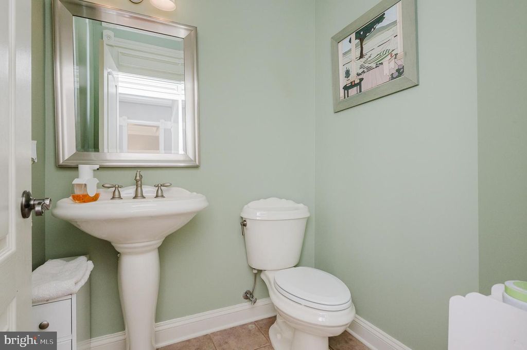 Image 14 of property listing at 1216 BLUEBIRD CT W, Bel Air, MD 21015