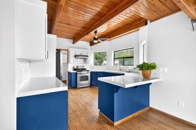 14621 Woods Valley Road, Valley Center, CA 92082