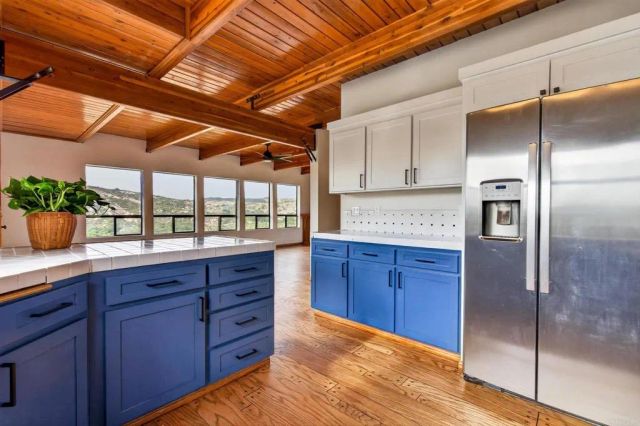 14621 Woods Valley Road, Valley Center, CA 92082