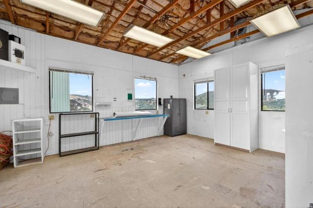 14621 Woods Valley Road, Valley Center, CA 92082