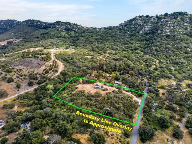 14621 Woods Valley Road, Valley Center, CA 92082