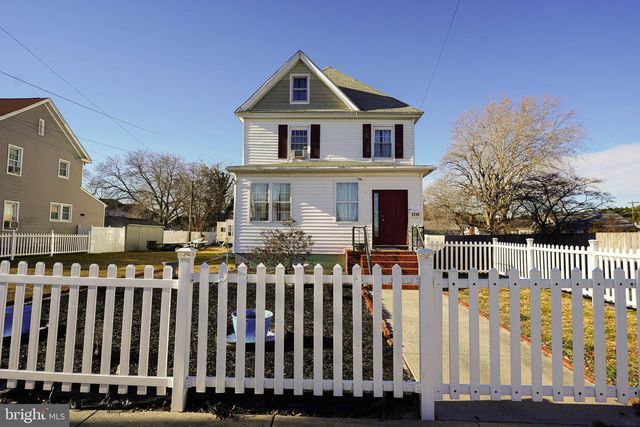 1214 N DIVISION ST, Salisbury, MD 21801