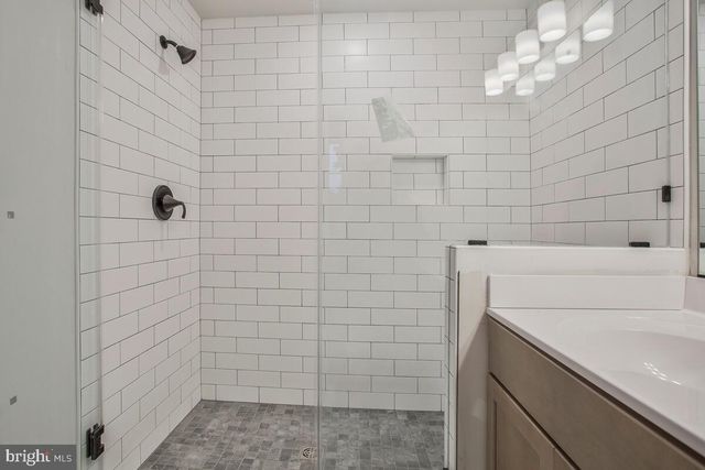 1209 JOHNSON DR, Shady Side, MD 20764