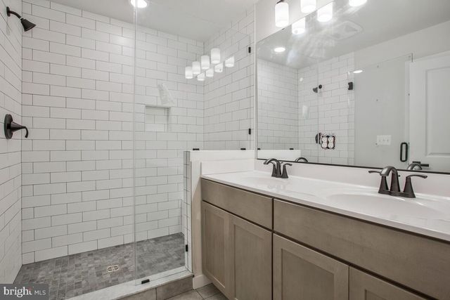 1209 JOHNSON DR, Shady Side, MD 20764