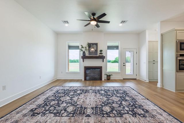 219 Outlander Way, Shawnee, OK 74804