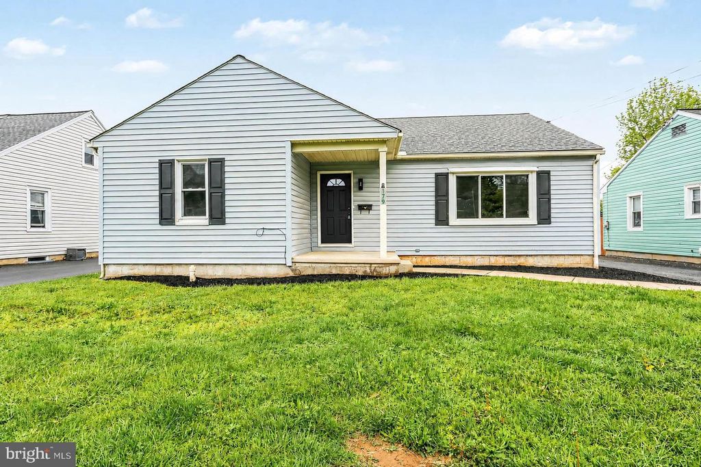 179 N WOLF ST, Manheim, PA 17545
