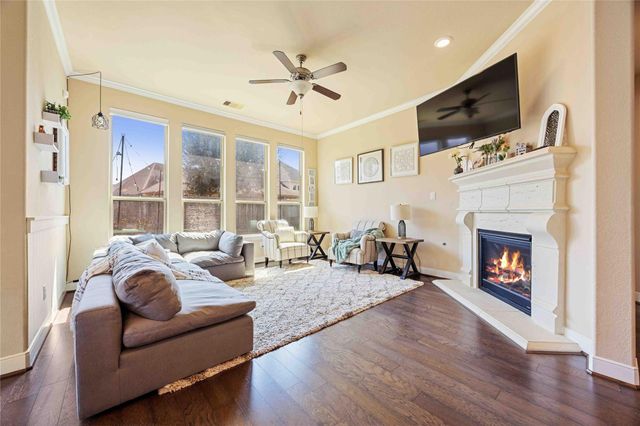 931 Abelia Avenue, Richmond, TX 77406