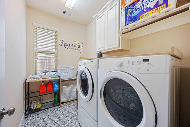 931 Abelia Avenue, Richmond, TX 77406