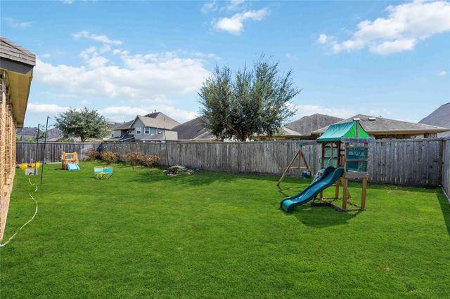 931 Abelia Avenue, Richmond, TX 77406