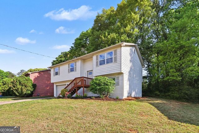 2546 Candler Woods Drive, Decatur, GA 30032