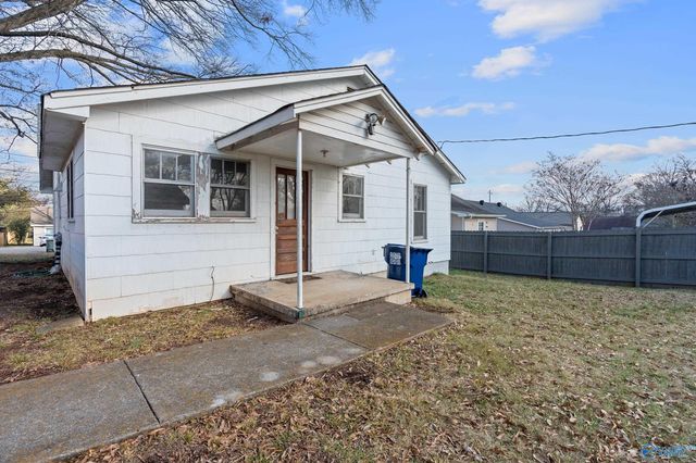 2909 6th Avenue Sw SW, Huntsville, AL 35805