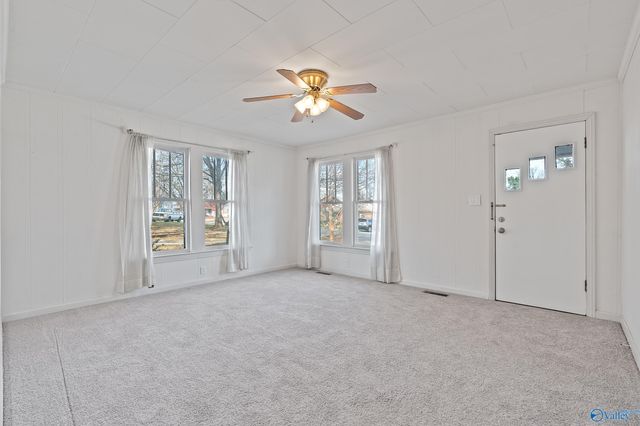 2909 6th Avenue Sw SW, Huntsville, AL 35805