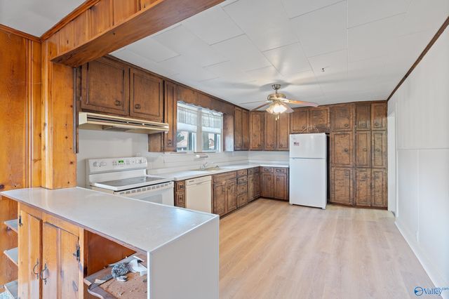 2909 6th Avenue Sw SW, Huntsville, AL 35805