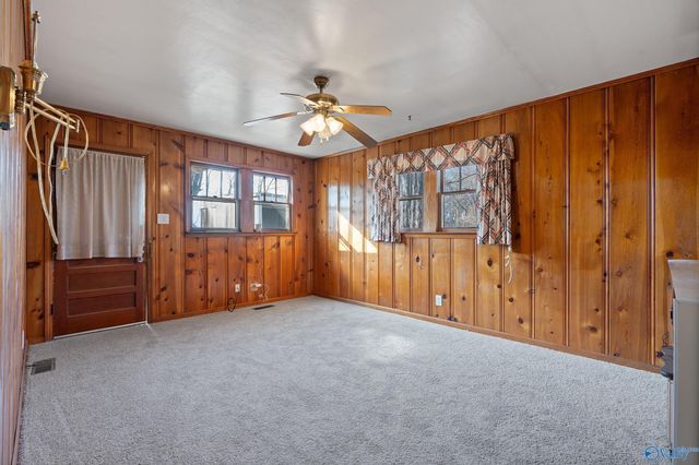 2909 6th Avenue Sw SW, Huntsville, AL 35805