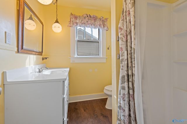 2909 6th Avenue Sw SW, Huntsville, AL 35805