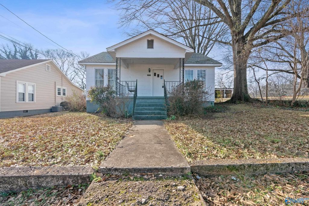 2909 6th Avenue Sw SW, Huntsville, AL 35805