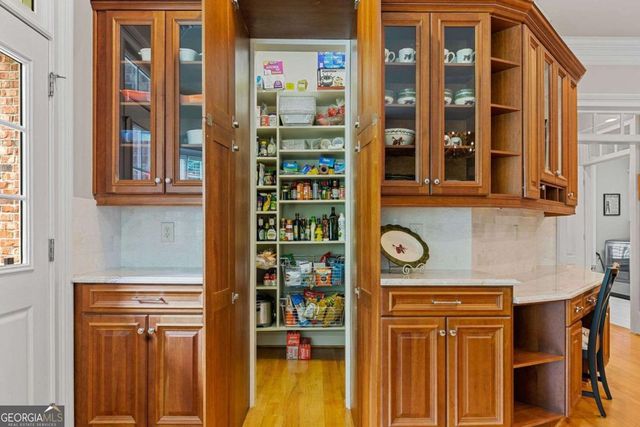 325 Edwards Brook Lane, Canton, GA 30115