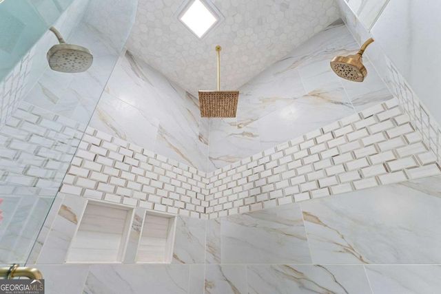 325 Edwards Brook Lane, Canton, GA 30115