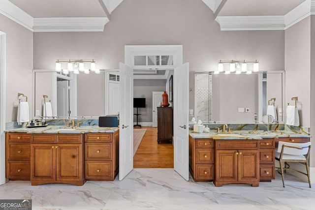 325 Edwards Brook Lane, Canton, GA 30115