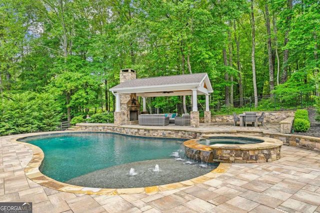 325 Edwards Brook Lane, Canton, GA 30115