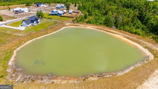 1457 Paris Avenue, Swainsboro, GA 30401