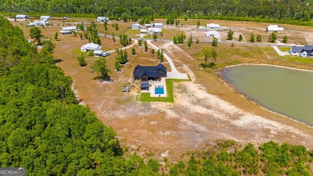 1457 Paris Avenue, Swainsboro, GA 30401