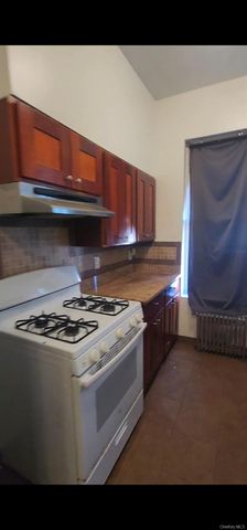 120-15 Jamaica Ave 2, Richmond Hill, NY 11418